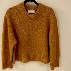 Everlane Diamond Stitch Cloud Crew in size L